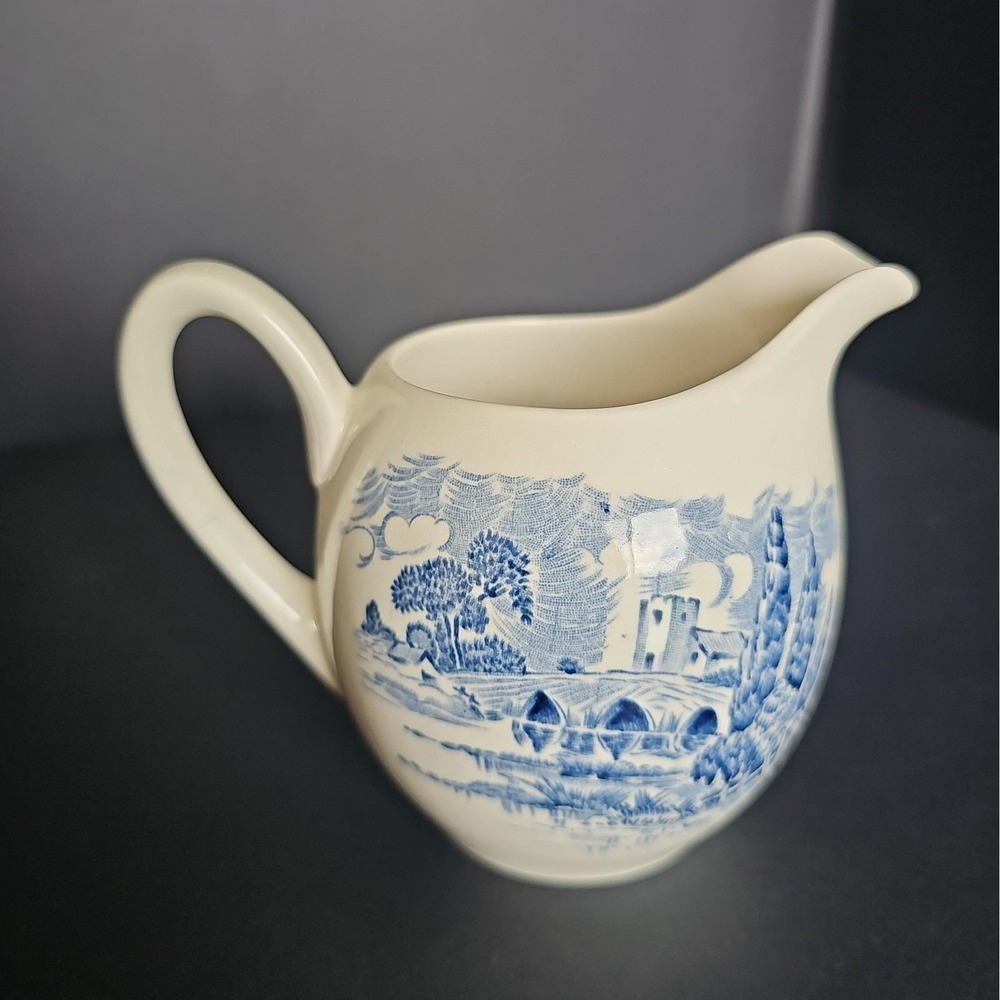 Enoch Wedgwood Creamer Countryside Blue & White Made in England 4 In.